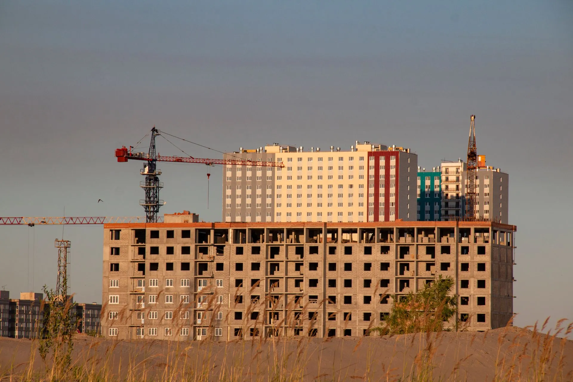 How to Choose a Contractor in Nigeria: 10 Questions to Ask Before You Sign
